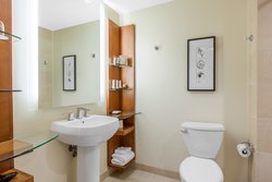  - Omni Hotel San Diego