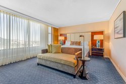  - Hotel Omni Mont-Royal Montreal