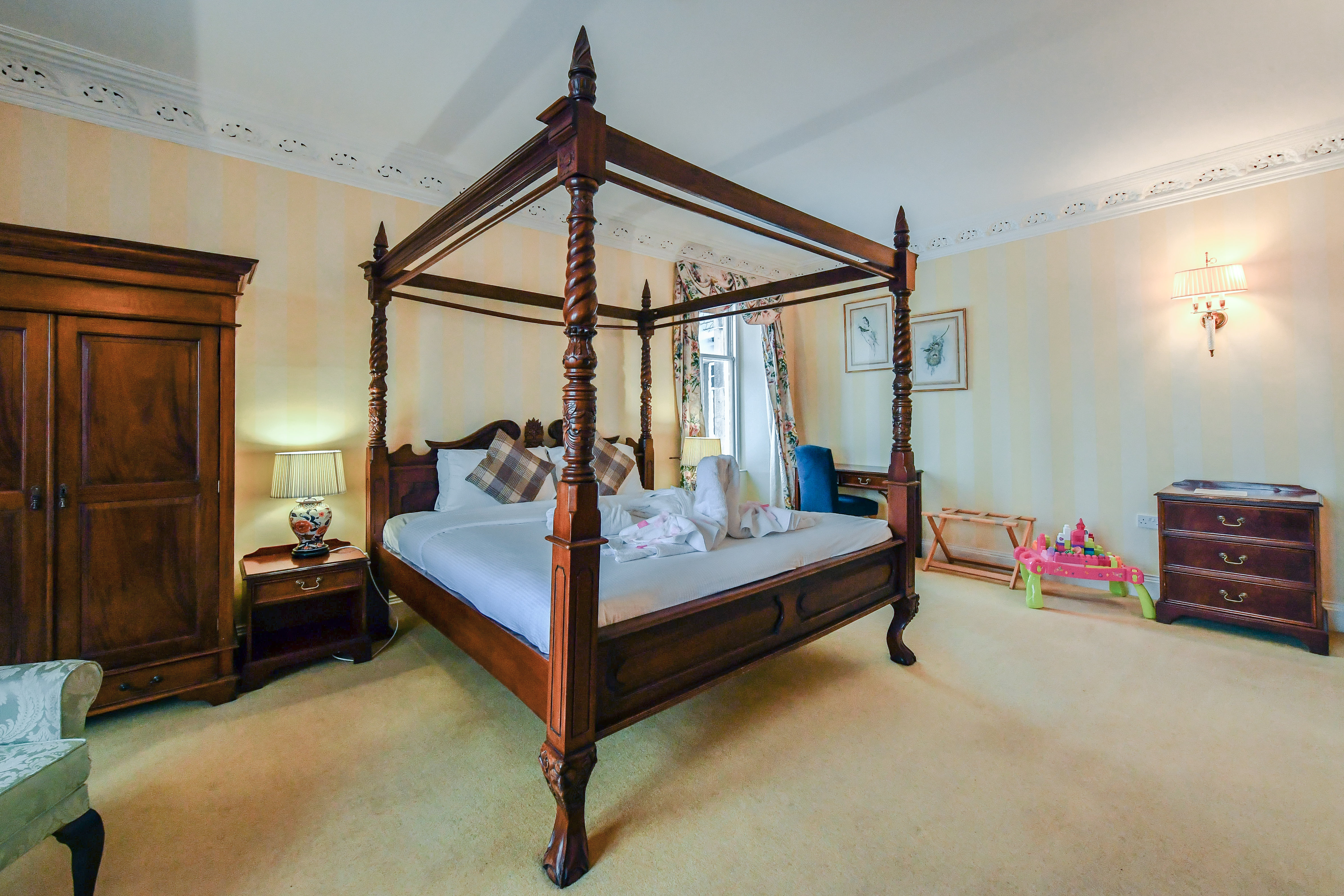 The Boat Hotel-guestroom-Suite.jpg