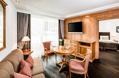 ALPENROYAL HOTEL - Photo 48