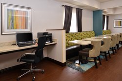  - Holiday Inn Express East Montgomery - I-85, Exit 6