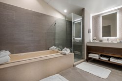  - Omni Hotel Charlotte