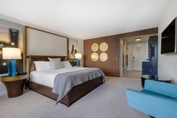  - Omni Hotel Charlotte