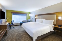  - Holiday Inn Express & Suites Airport Grand Rapids