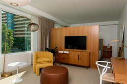  - Sarasota Modern Hotel