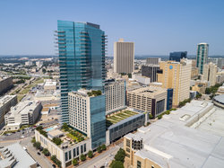  - Omni Fort Worth Hotel - I-30, Exits 13 & 15A