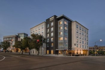 Fairfield Inn & Suites by Marriott