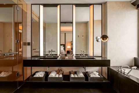 BVLGARI HOTELS SHANGHAI - Photo 4