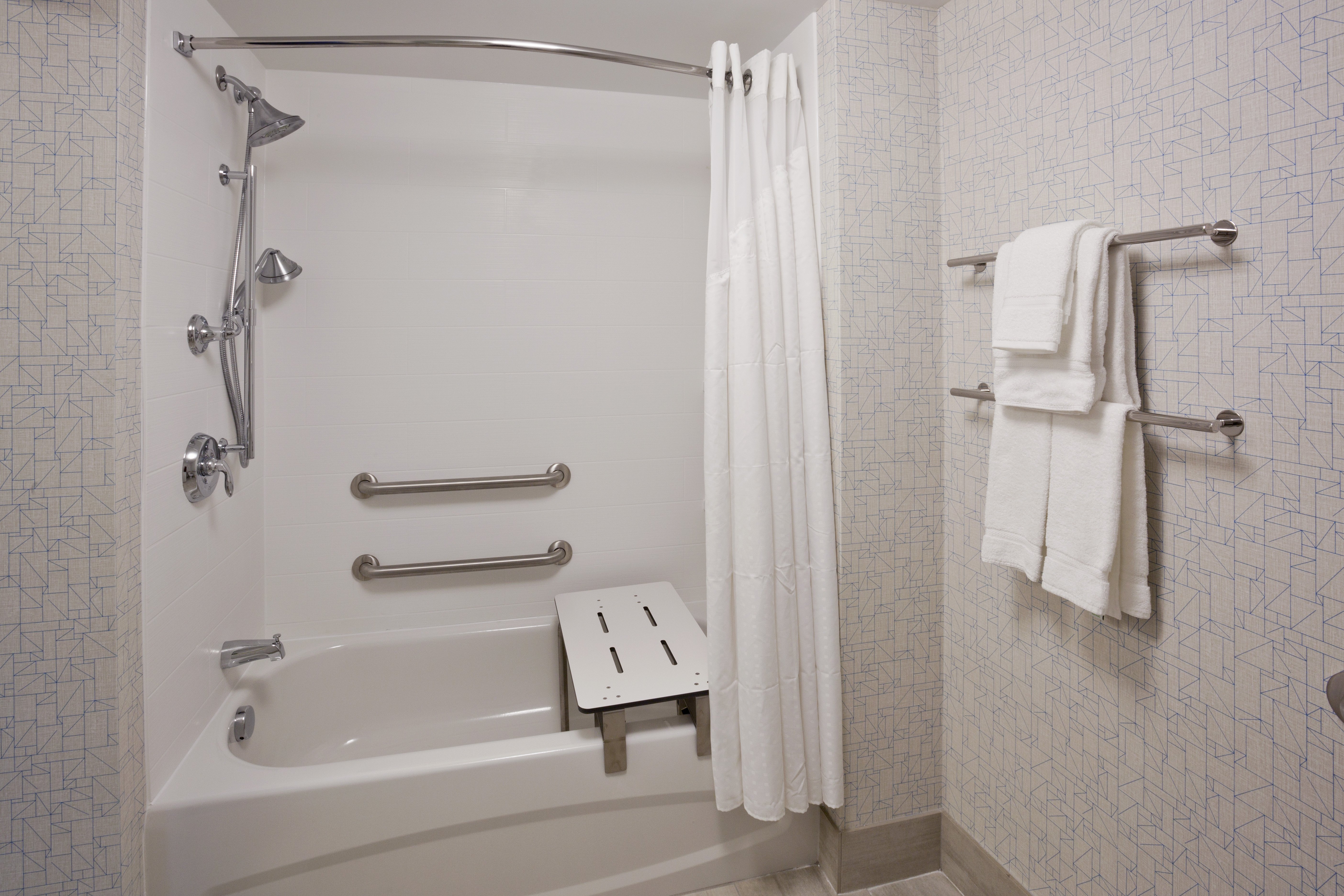 ADA Mobility Bathroom with tub