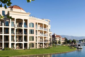 Royal Kelowna Hotel, BC - See Discounts