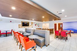  - Holiday Inn Express Vincennes