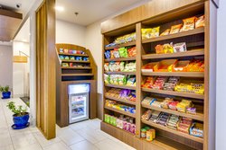  - Holiday Inn Express Vincennes