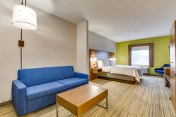  - Holiday Inn Express Vincennes