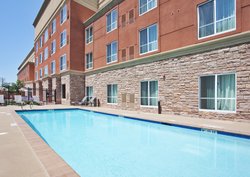  - Holiday Inn & Suites Airport Oakland