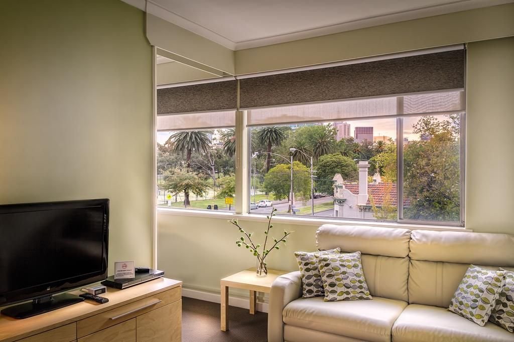 BIRCHES SERVICED APARTMENTS-guestroom-Deluxe One Bedroom Apartment.jpg