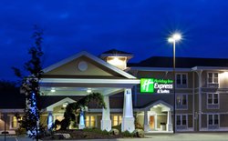 - Holiday Inn Express & Suites Iron Mountain