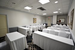  - Holiday Inn Hazlet