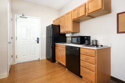  - Candlewood Suites Kenosha