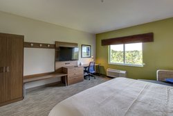  - Holiday Inn Express & Suites Central Fort Walton Beach