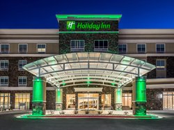  - Holiday Inn & Suites Willowbrook Houston