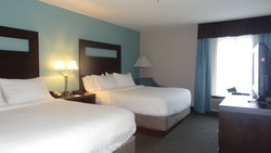  - Holiday Inn Express Bonner Springs - I-70, Exit 224