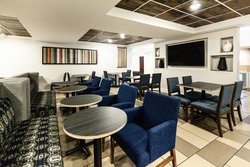  - Holiday Inn Express & Suites Brentwood - I-65, Exit 74