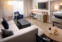  - Hotel Indigo Celebration Point Gainesville - I-75, Exit 384