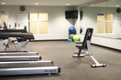  - Holiday Inn Express Hickory - I-40, Exit 126