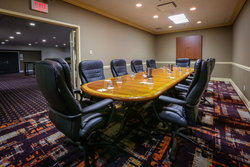  - Holiday Inn Midtown Austin - I-35, Exit 238B