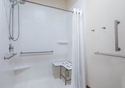  - Holiday Inn & Suites Airport Sioux Falls