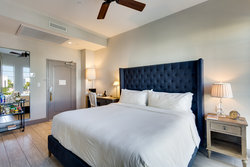  - Plymouth Hotel Collins Park Miami Beach