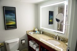  - Crowne Plaza Hotel Herndon