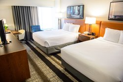  - Crowne Plaza Hotel Herndon