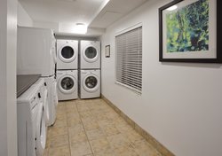  - Staybridge Suites Bloomington