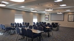  - Holiday Inn Express & Suites North Macon - I-75, Exit 172