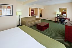  - Holiday Inn Express & Suites East Indianapolis - I-70, Exit 89