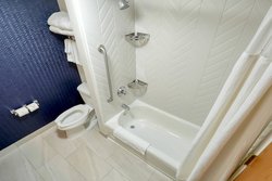  - Fairfield Inn & Suites by Marriott Woodbridge Avenel