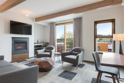  - Friday Harbor House