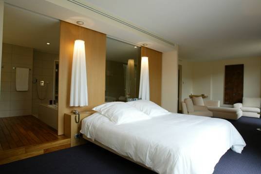 L Arnsbourg Restaurant et Hotel-guestroom-Suite Luxe.jpg