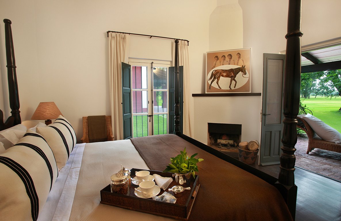 La Bamba de Areco-guestroom-Cottage Suite.jpg