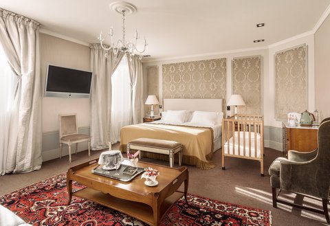 EL PALACE BARCELONA - Photo 56