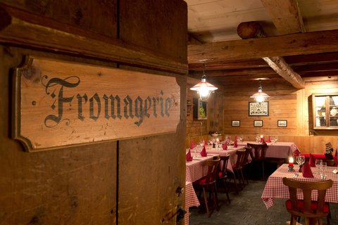 GSTAAD PALACE - Photo 9