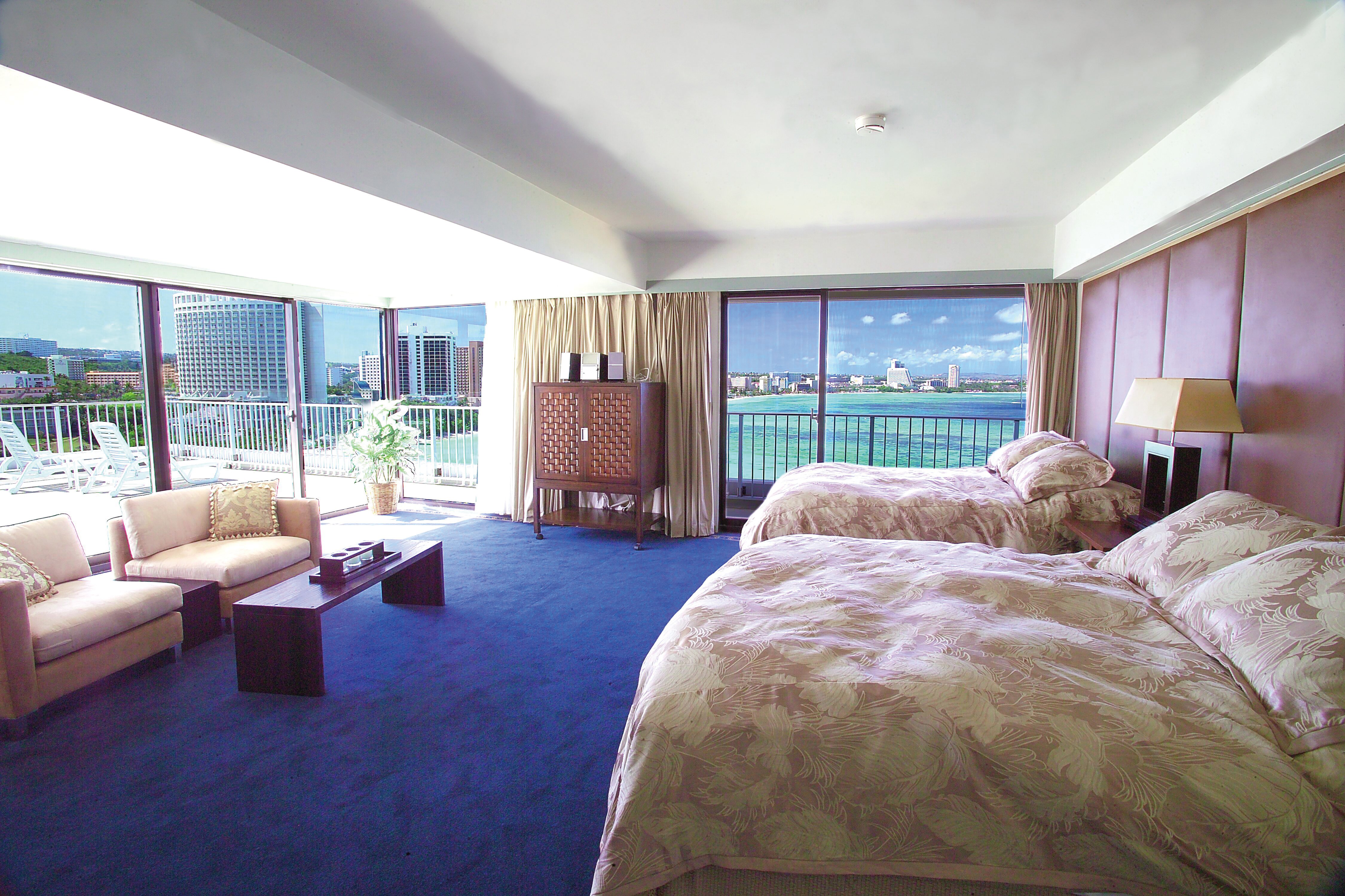 Hotel Nikko Guam-guestroom-Presidential.jpg