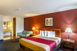  - Red Carpet Inn Norwalk