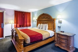  - Red Carpet Inn Norwalk