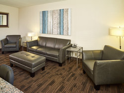  - LivInn Hotel Maplewood - I-94, Exit 247
