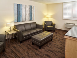  - LivInn Hotel Maplewood - I-94, Exit 247