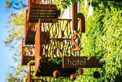  - H2 Hotel Healdsburg