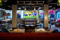  - Hotel Zags Portland