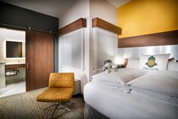  - Staypineapple Hotel Z Gaslamp Quarter San Diego